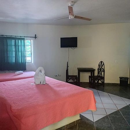 Hotel Atlantida Playa del Carmen Buitenkant foto