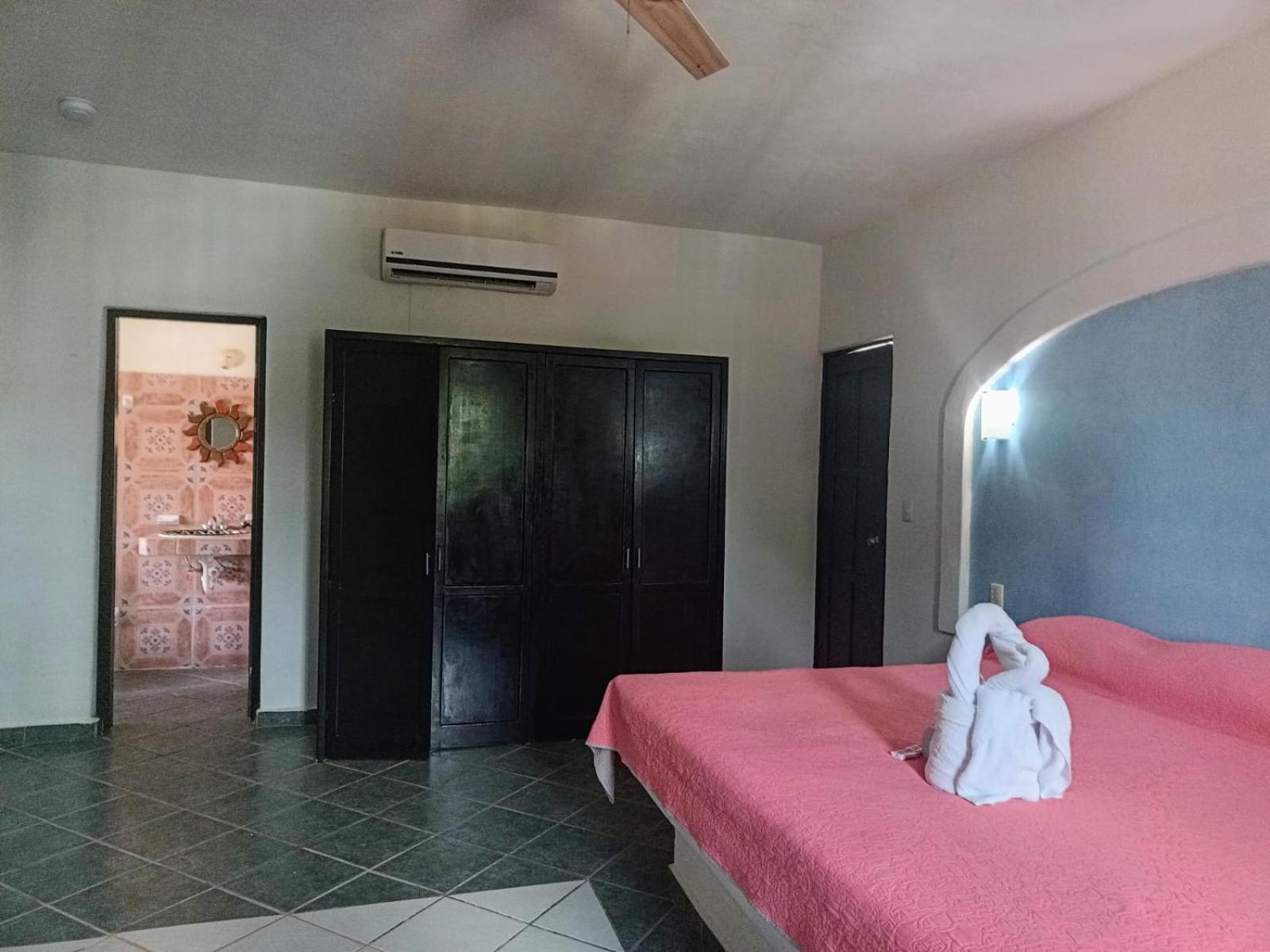 Hotel Atlantida Playa del Carmen Buitenkant foto